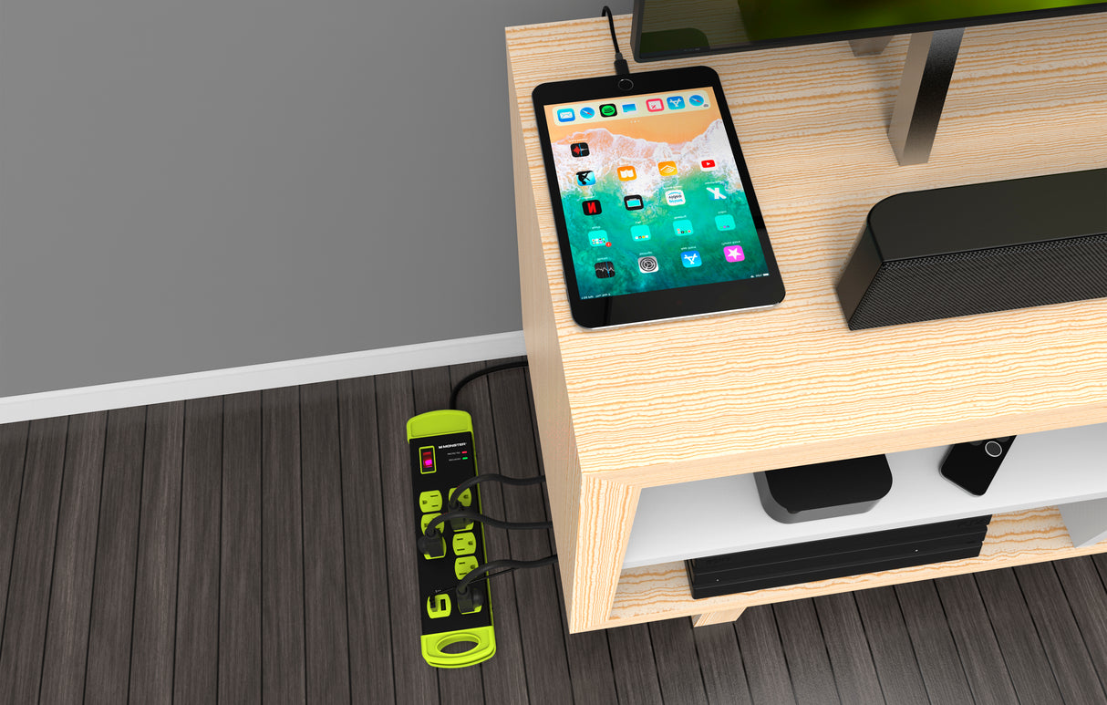 ME5010 Power Strip Surge 8 AC 2 USB A