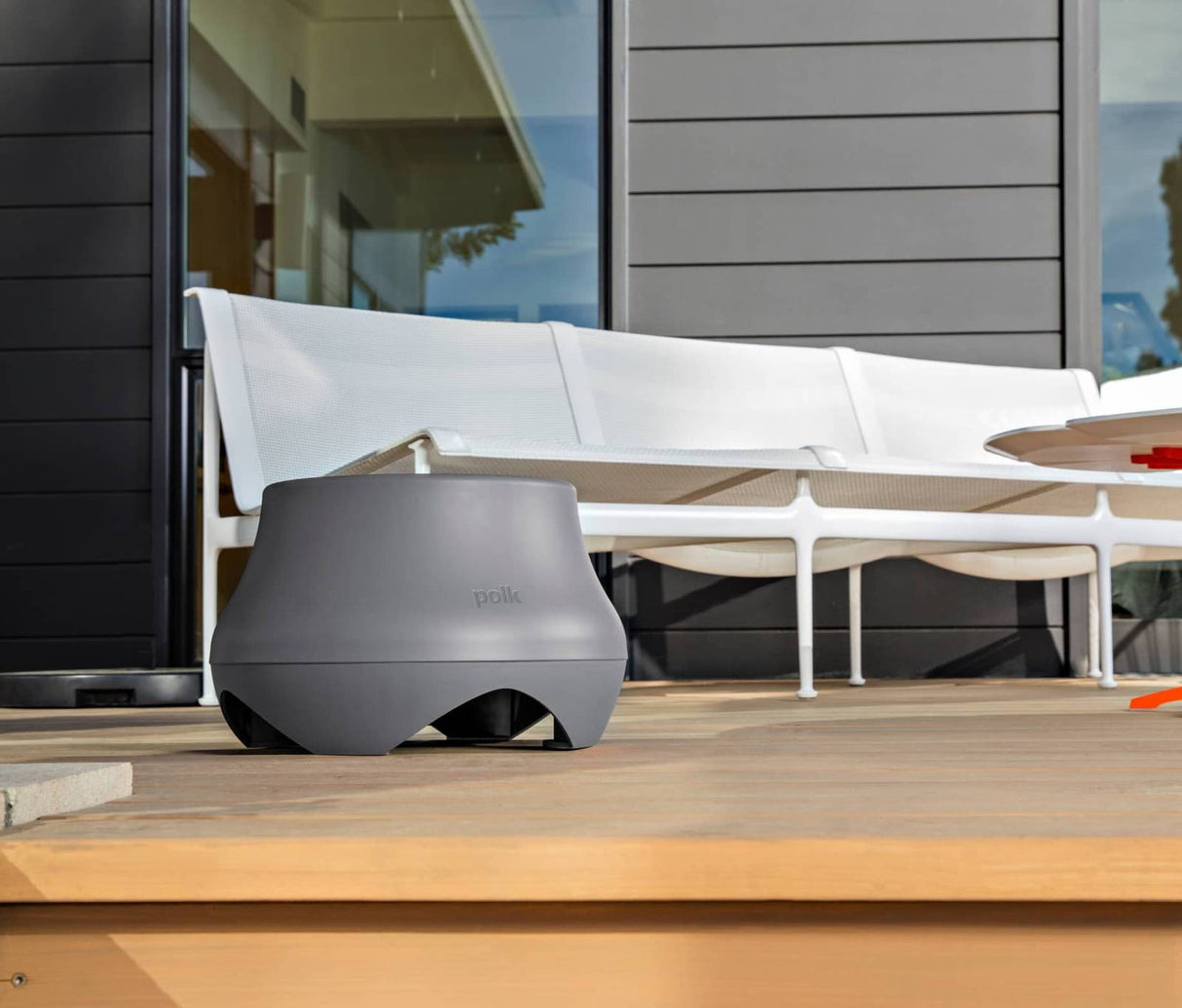 AM4384-A Atrium Sub 100 Long Throw Down-Fire