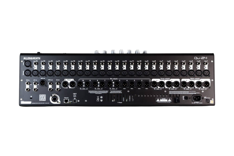 QU-24 24 Channel 24 Mic/Line + 3 Stereo 5.5" Touch Screen
