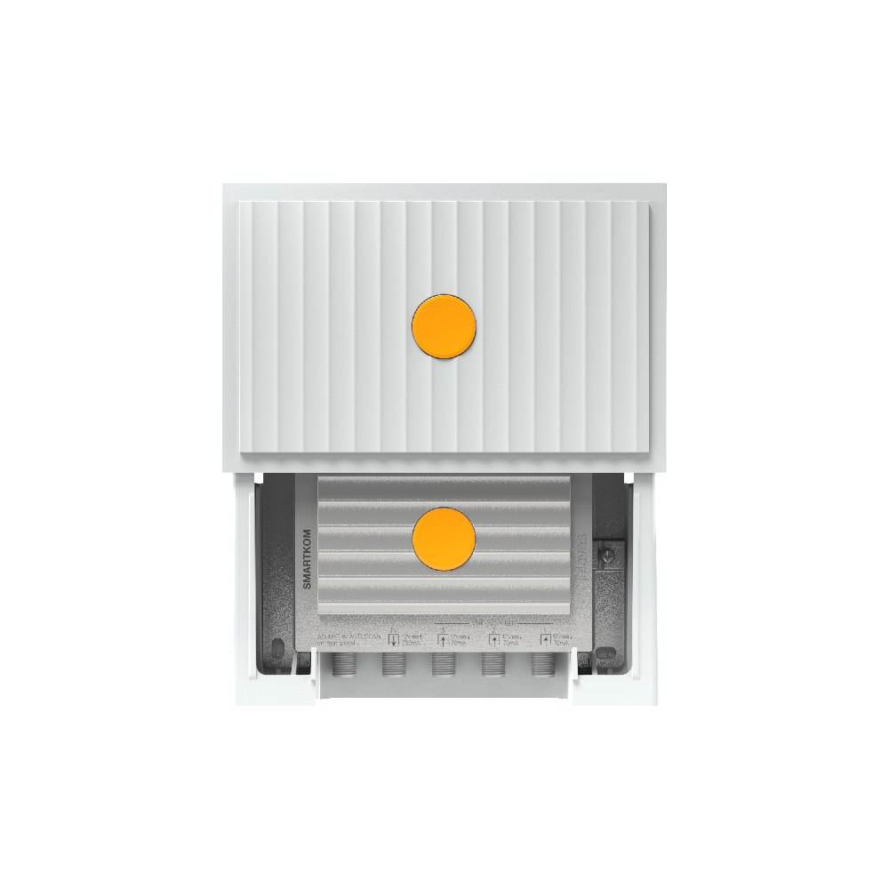 531983  SmartKom "Rotor Killer" Antenna Combiner/Preamp